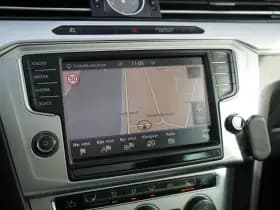 Volkswagen Passat Variant 1.6 TDI Connected Series Variant 1.6 TDI Connected Series thumbnail 16