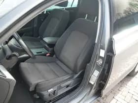 Volkswagen Passat Variant 1.6 TDI Connected Series Variant 1.6 TDI Connected Series thumbnail 3