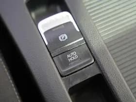 Volkswagen Passat thumbnail 27