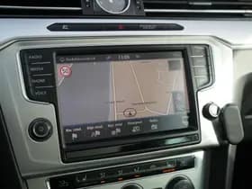 Volkswagen Passat thumbnail 30