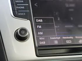 Volkswagen Passat thumbnail 31