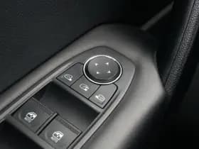 Renault Captur 1.0 TCe 100 Bi-Fuel Zen 1.0 TCe 100 Bi-Fuel Zen thumbnail 26