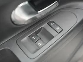 Volkswagen Up! 1.0 move up! BlueMotion 1.0 move up! BlueMotion thumbnail 12