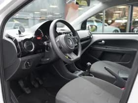 Volkswagen Up! 1.0 move up! BlueMotion 1.0 move up! BlueMotion thumbnail 4