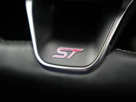 Ford Fiesta 1.5 EcoBoost ST-3 1.5 EcoBoost ST-3 thumbnail 30