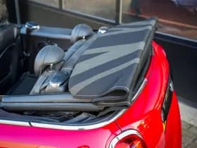 MINI Cabrio 2.0 John Cooper Works Chili 2.0 John Cooper Works Chili thumbnail 18