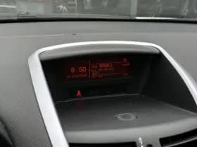 Peugeot 207 CC 1.6 VTi Roland Garros CC 1.6 VTi Roland Garros thumbnail 16