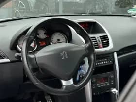 Peugeot 207 CC 1.6 VTi Roland Garros CC 1.6 VTi Roland Garros thumbnail 7