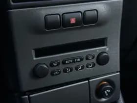 Opel Zafira 2.2-16V Elegance 2.2-16V Elegance thumbnail 10