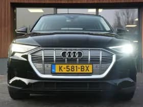 Audi E-tron 55 quattro edition 95 kWh 55 quattro edition 95 kWh thumbnail 3