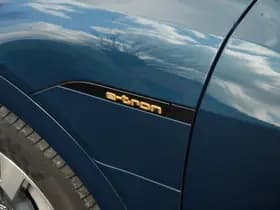 Audi E-tron e-tron 50 quattro Launch edition plus 71 kWh e-tron 50 quattro Launch edition plus 71 kWh thumbnail 13