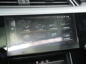 Audi E-tron e-tron 50 quattro Launch edition plus 71 kWh e-tron 50 quattro Launch edition plus 71 kWh thumbnail 27