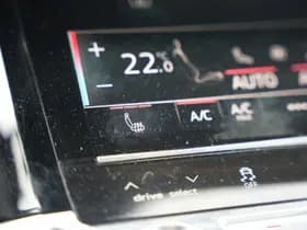 Audi E-tron e-tron 50 quattro Launch edition plus 71 kWh e-tron 50 quattro Launch edition plus 71 kWh thumbnail 38