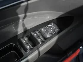 Ford Mondeo Wagon 2.0 IVCT HEV Titanium Wagon 2.0 IVCT HEV Titanium thumbnail 30