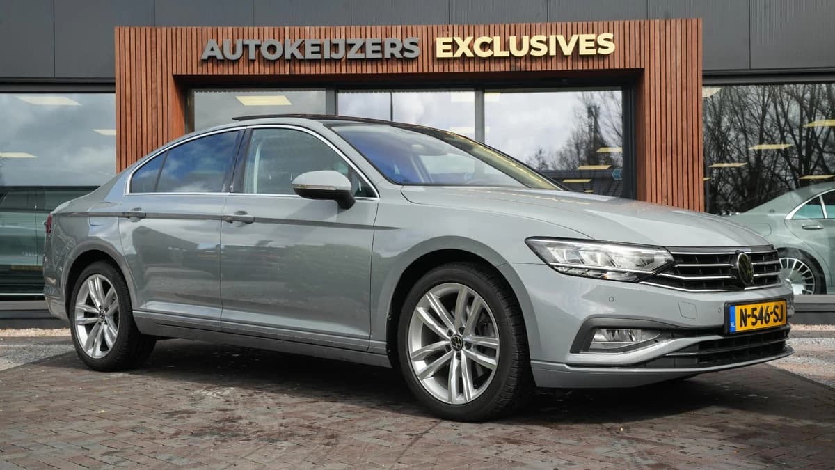 Volkswagen Passat 1.5 TSI Business 1.5 TSI Business — foto 1