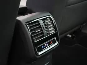 Volkswagen Passat thumbnail 21
