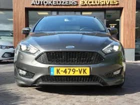 Ford Focus 1.5 ST-Line 182 1.5 ST-Line 182 thumbnail 3