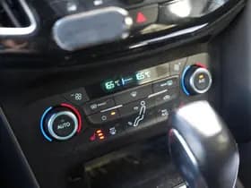 Ford Focus 1.5 ST-Line 182 1.5 ST-Line 182 thumbnail 24