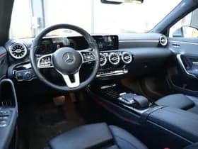 Mercedes-Benz A-Klasse 250 e Premium Plus 250 e Premium Plus thumbnail 2