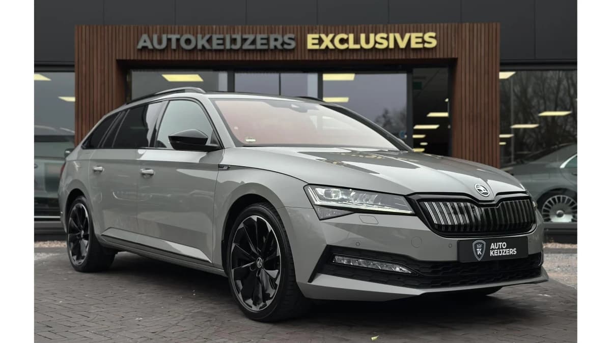 Škoda Superb Combi 1.4 TSI iV Sportline Business Combi 1.4 TSI iV Sportline Business — foto 1