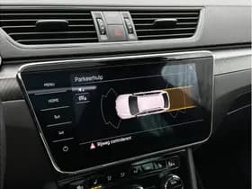 Škoda Superb thumbnail 35