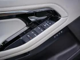 Land Rover Range Rover Evoque 2.0 P200 AWD Dynamic 2.0 P200 AWD Dynamic thumbnail 14