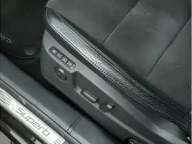 Škoda Superb Combi 1.6 TDI Sprint Pro Combi 1.6 TDI Sprint Pro thumbnail 16