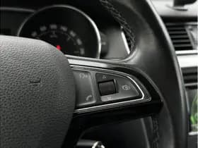 Škoda Superb Combi 1.6 TDI Sprint Pro Combi 1.6 TDI Sprint Pro thumbnail 32