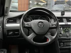 Škoda Superb Combi 1.6 TDI Sprint Pro Combi 1.6 TDI Sprint Pro thumbnail 8