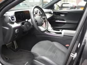 Mercedes-Benz C-Klasse 300 e AMG Line Limited 300 e AMG Line Limited thumbnail 4