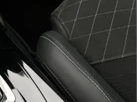 Peugeot E-208 EV GT Pack 50 kWh EV GT Pack 50 kWh thumbnail 19