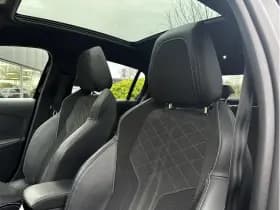 Peugeot E-208 EV GT Pack 50 kWh EV GT Pack 50 kWh thumbnail 8