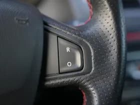 Renault Mégane Estate 1.2 TCe GT-Line Estate 1.2 TCe GT-Line thumbnail 22