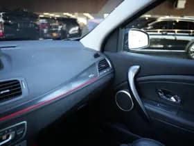 Renault Mégane Estate 1.2 TCe GT-Line Estate 1.2 TCe GT-Line thumbnail 32