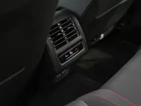 Volkswagen Golf thumbnail 23