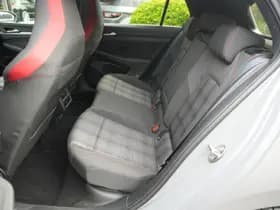 Volkswagen Golf thumbnail 24