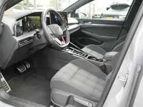 Volkswagen Golf thumbnail 25