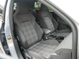 Volkswagen Golf thumbnail 27