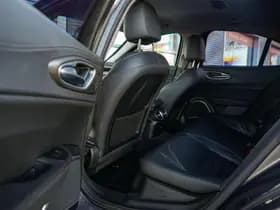 Alfa Romeo Giulia thumbnail 11