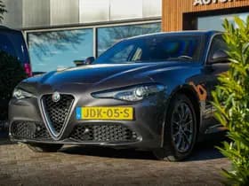 Alfa Romeo Giulia thumbnail 14