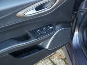 Alfa Romeo Giulia thumbnail 15