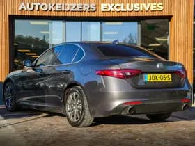 Alfa Romeo Giulia thumbnail 3