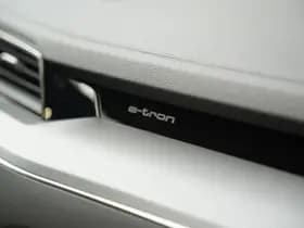 Audi e-tron thumbnail 22
