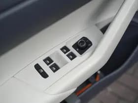 Volkswagen Polo thumbnail 18