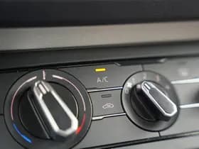 Volkswagen Polo thumbnail 25