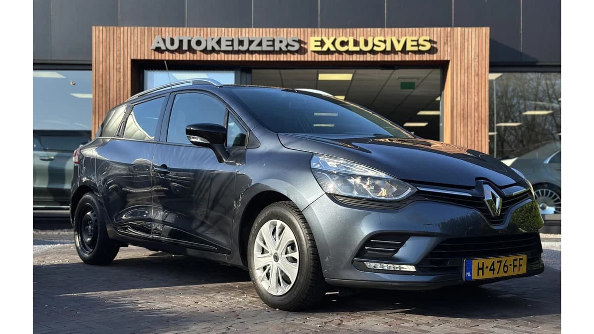 Renault Clio — foto 1