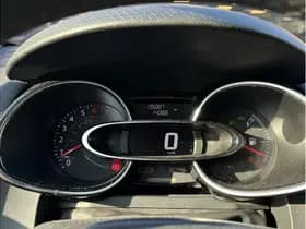 Renault Clio thumbnail 18