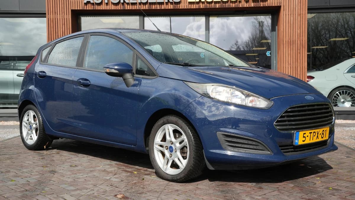 Ford Fiesta — foto 1