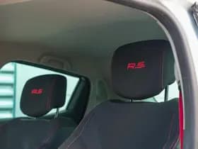 Renault Clio thumbnail 24