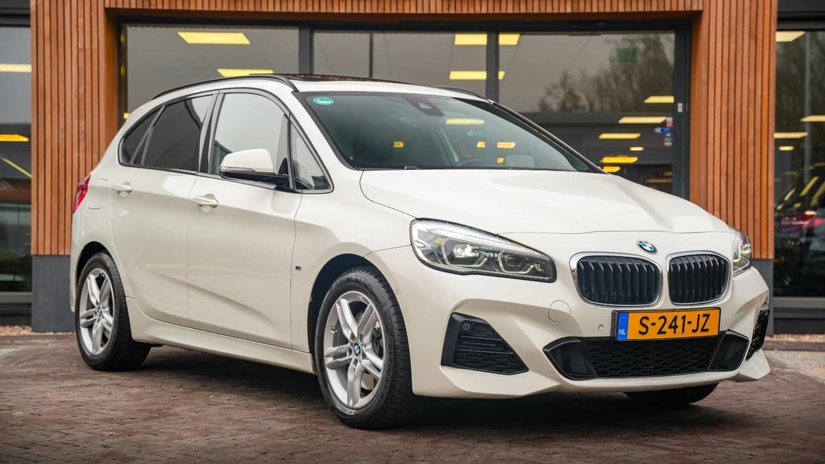 BMW 2-Serie — foto 1